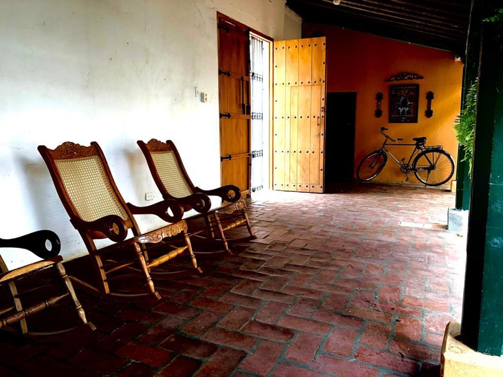 Casa Serrano - Callejon De Don Blas 4 Hab Canaguate Mompox Eksteriør billede